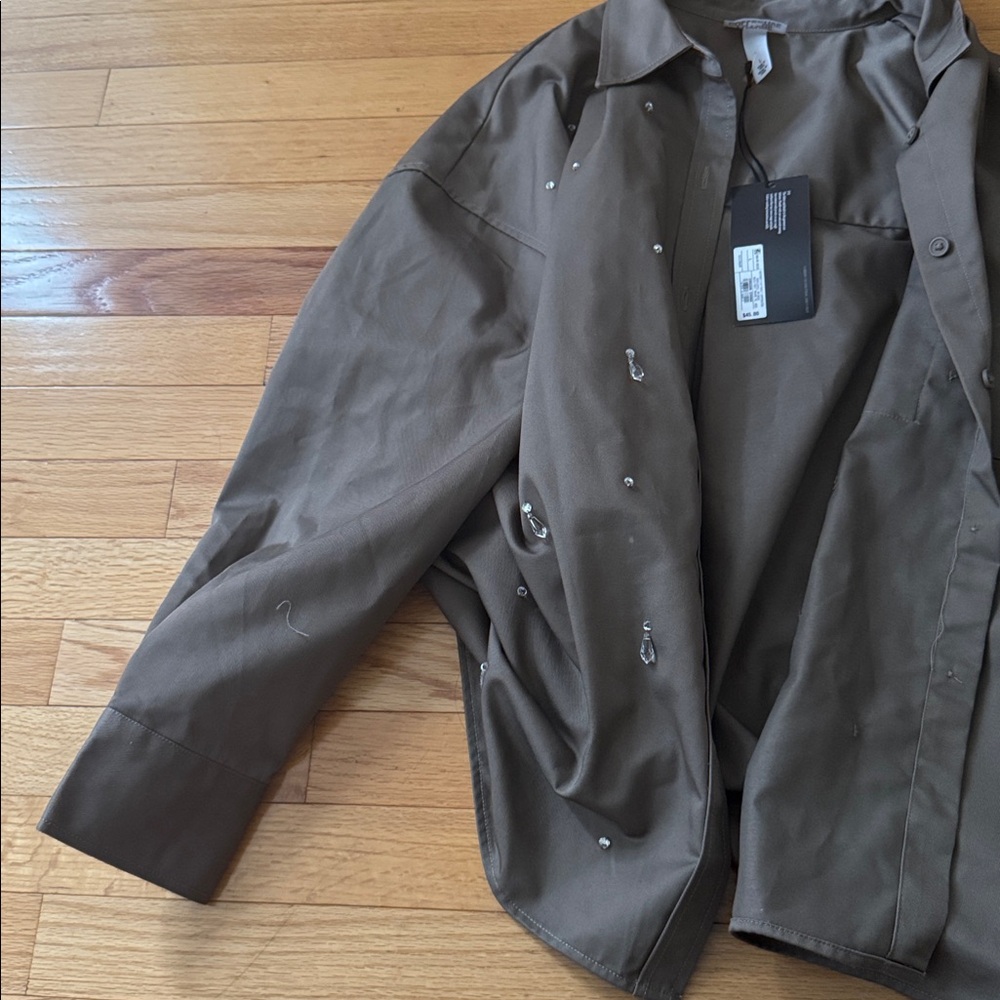 Future Collective | Embellished Gem Button-Up Shirt - Picture 4 of 5